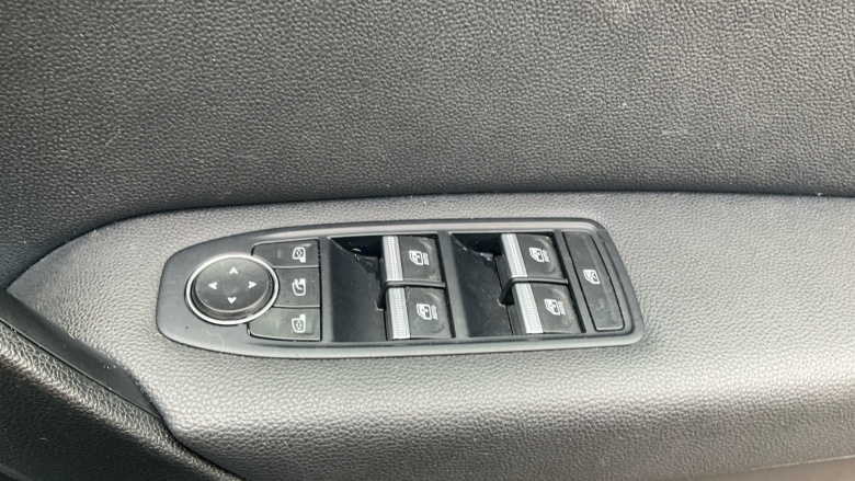 Renault Captur 1.0 TCE 90 S Edition 5dr Petrol Hatchback